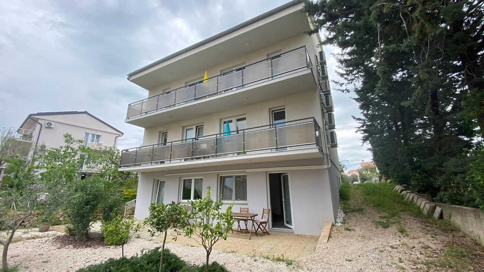 Apartments With A Parking Space Krk - 22425 Krk Town