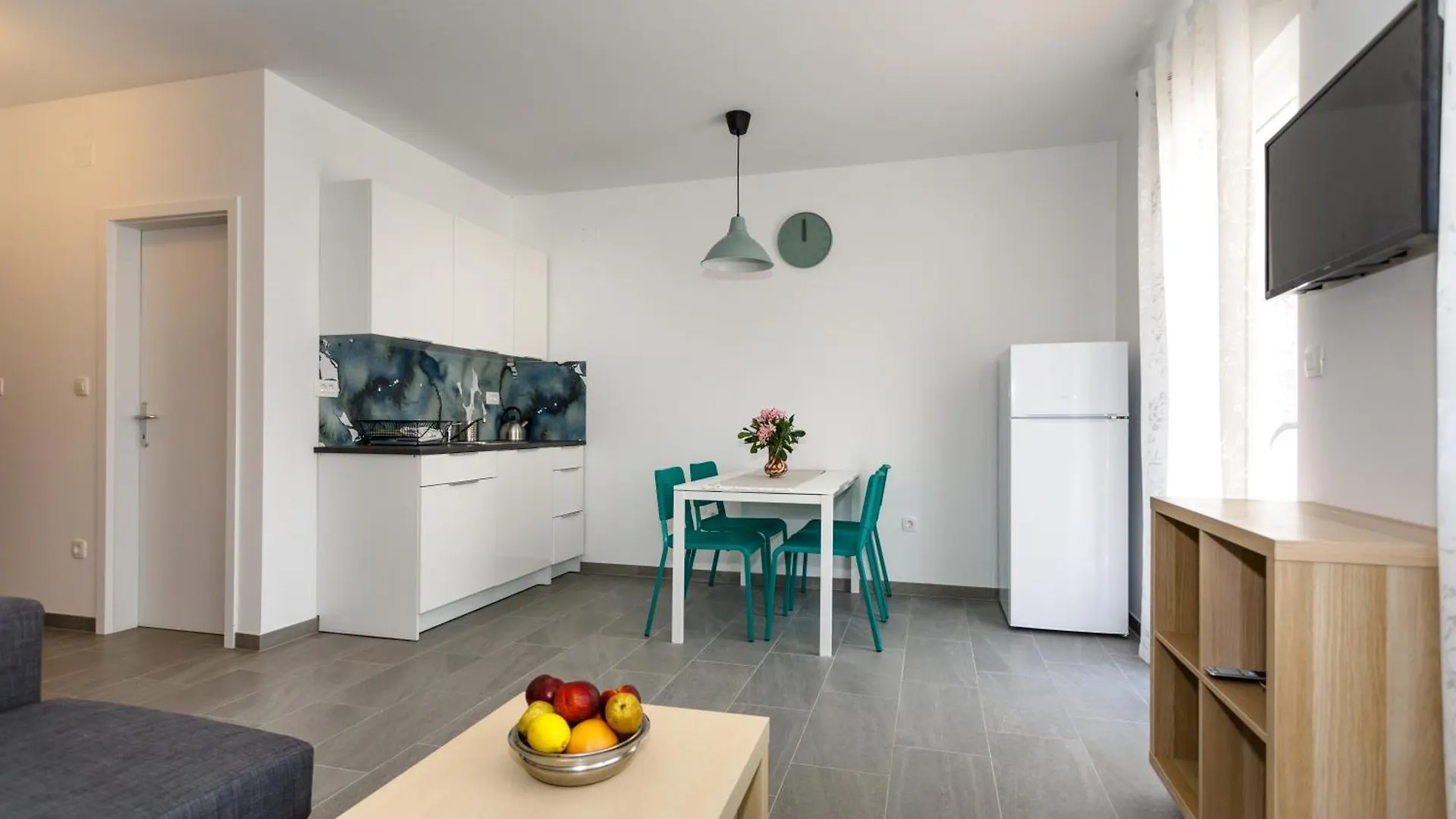 Apartments With A Parking Space Krk - 22425 Krk Town