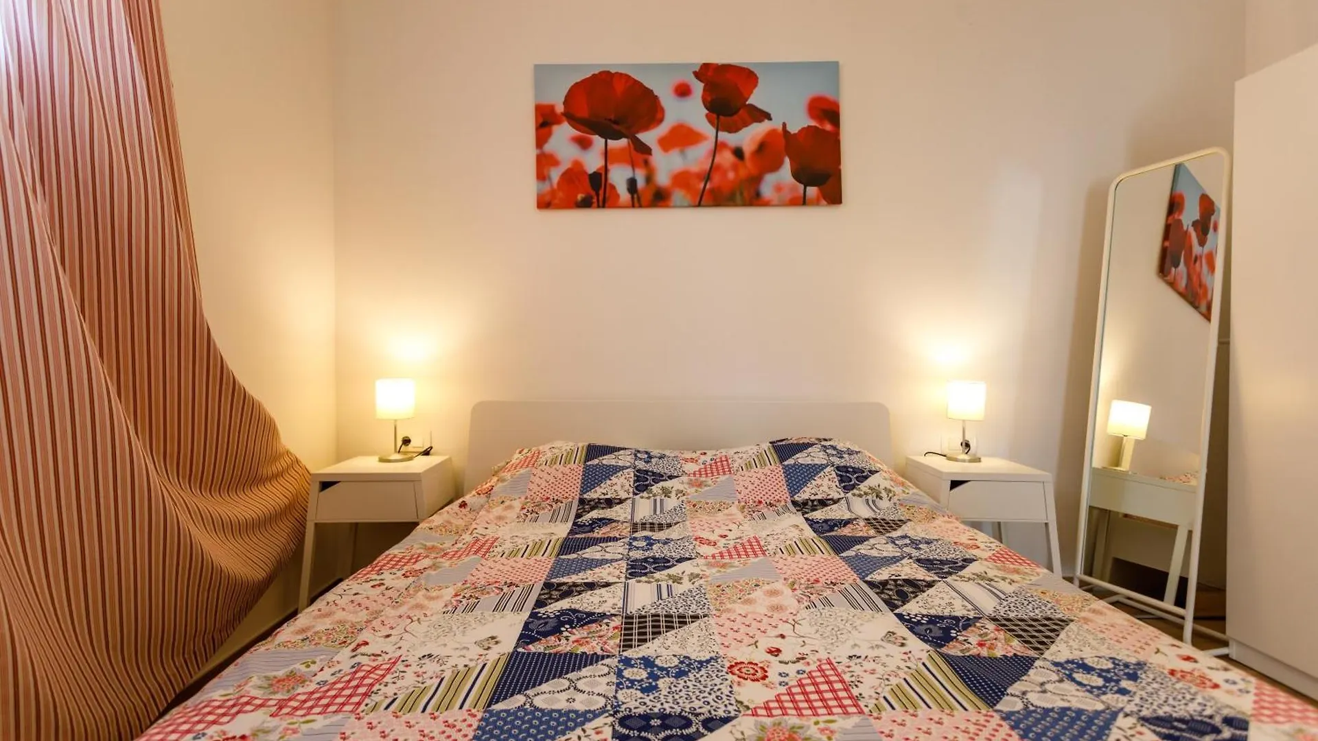 Apartments With A Parking Space Krk - 22425 Krk Town 0*,