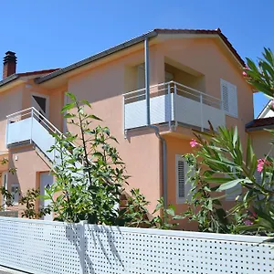 Apartment Klara, Krk Town