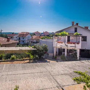 Apartment Rose, Krk Town