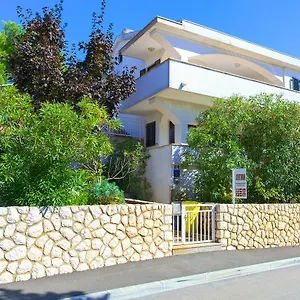 Apartment Vlatko, Krk Town